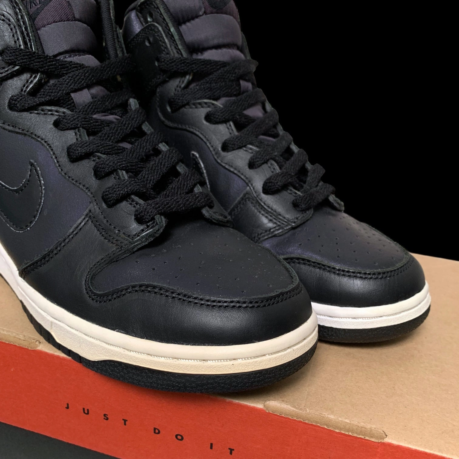 Asics Volleyball Shoes Hk 1999 NIKE Dunk High LE Co.Jp Metallic Purple | 8