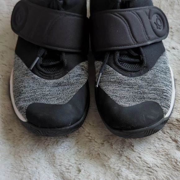 Onitsuka Tiger By Asics Shoes 2018 NIKE Mens KD TREY 5 VI Black Grey White Cross Strap Athletic Shoes Size 9.5