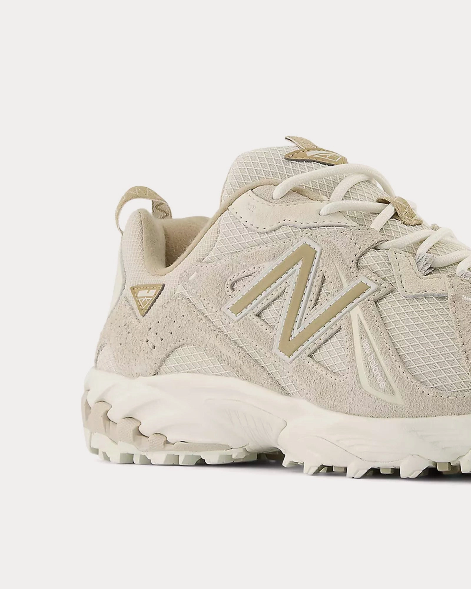 Fuelcore New Balance 610v1 Moonbeam / Linen / Stoneware Low Top Sneakers