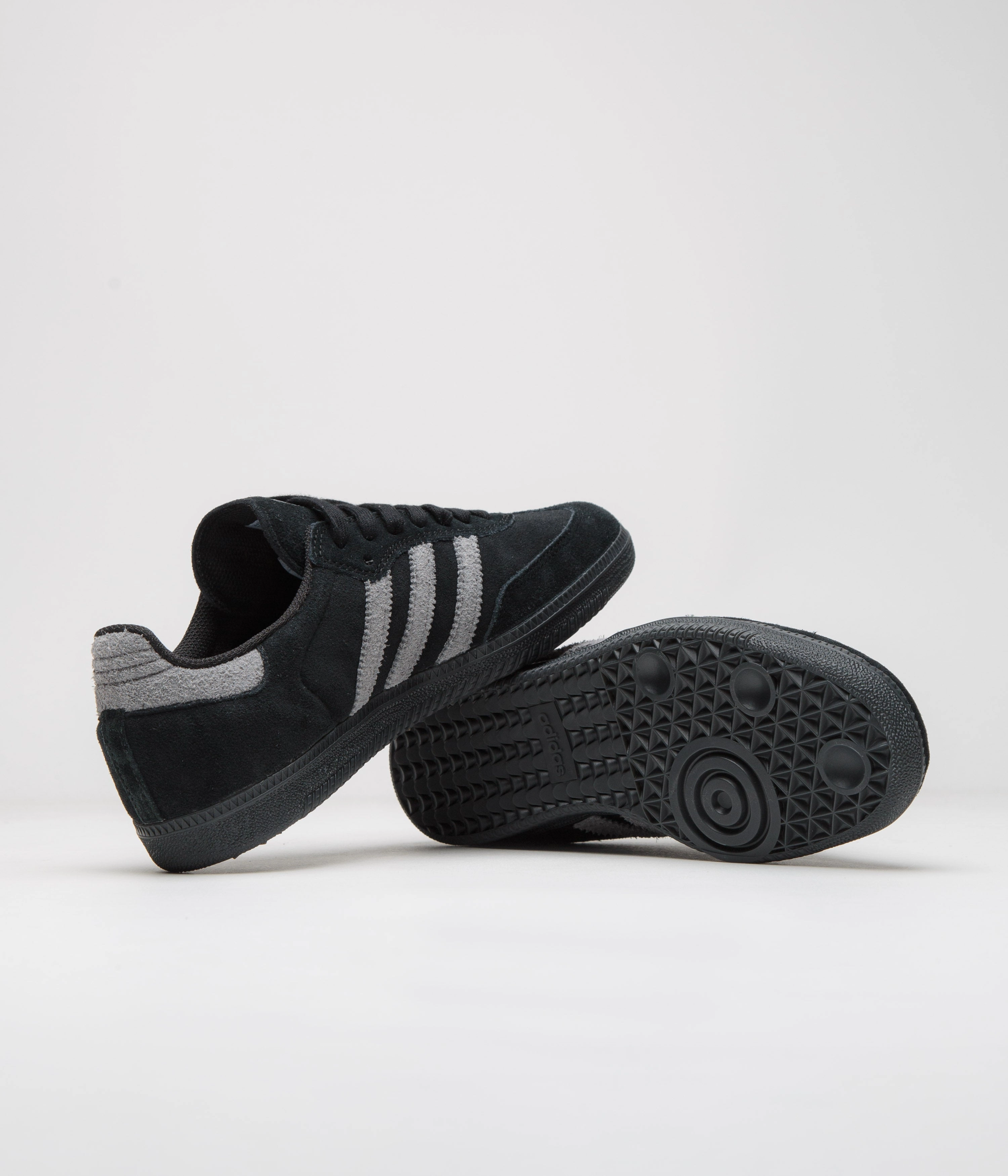 Adidas Questar Shoes Adidas Samba ADV Shoes - Core Black / Grey Four / Gold Metallic