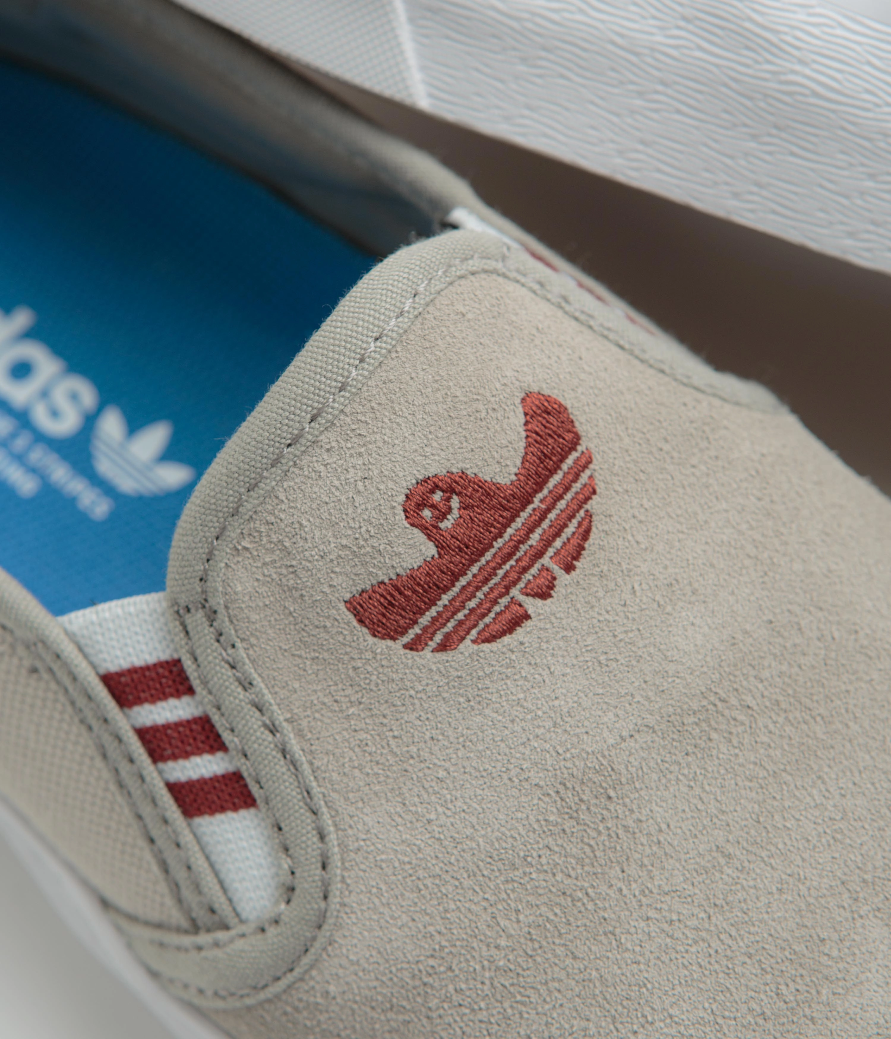 Darth Vader Adidas Shoes Adidas Shmooofoil Slip-On Shoes - Putty Beige / Preloved Ruby / Wonder Alumina