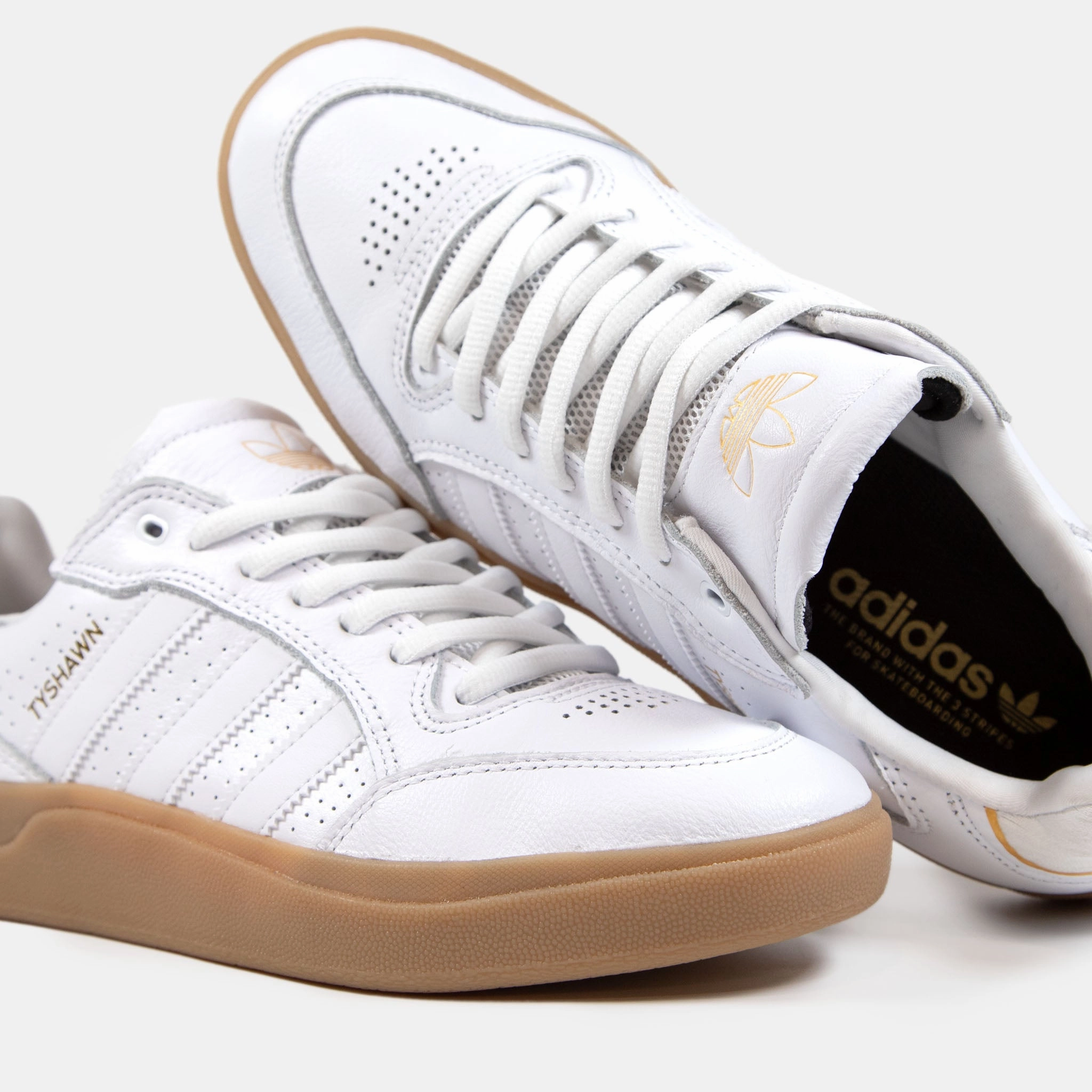 Adidas Samba Turf Shoes Adidas Skateboarding - Tyshawn Low Pro Shoes - White / White / Gum