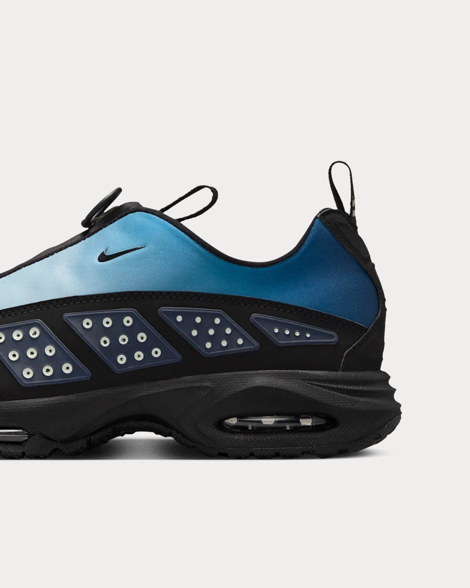 Air Max SNDR Grey Haze / Obsidian Low Top Sneakers Shoes Similar To Asics Superblast