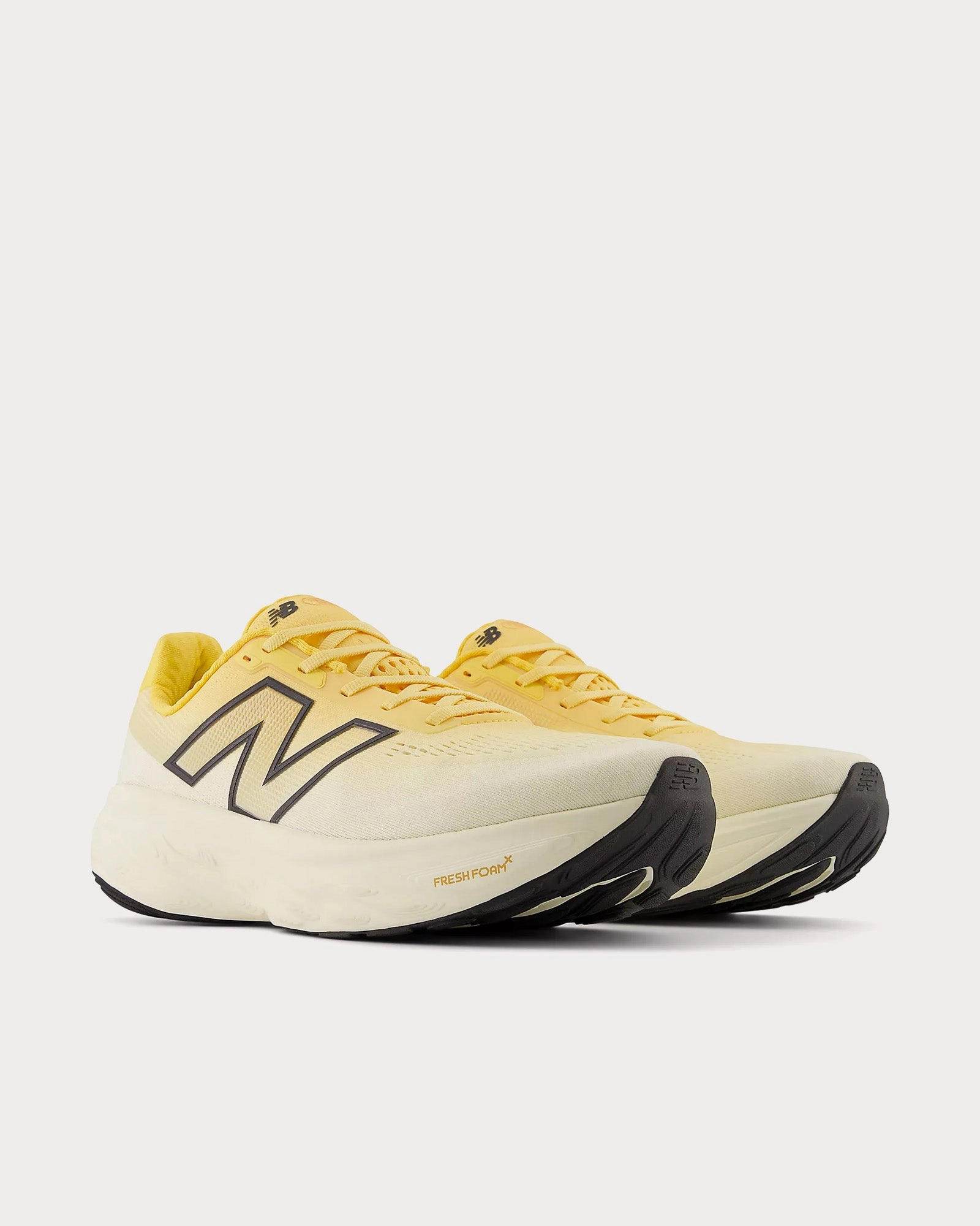 New Balance 840s Fresh Foam X 1080v14 Clementine / Angora / Black Cement Running Shoes