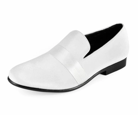 Amali Knight Elegant White Velvet Loafers For Men Loafers With Skinny Jeans