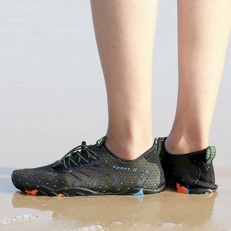 Aqua Shoes Summer Shoes Men Breathable Beach Slippers Upstream Shoes Adult Woman Swimming Sandals Diving Socks Tenis Masculino Adjustable Strap Sandals