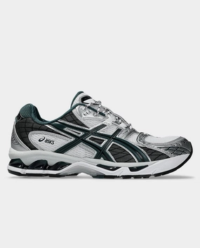 Asics - Gel-Nimbus 10.1 Shoe - White/Saxon Green Asics Versablast 3 Running Shoe