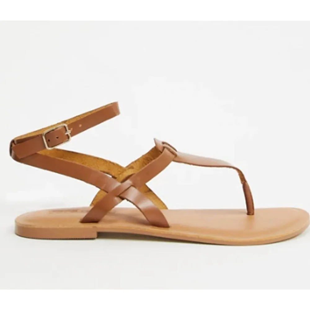 Asos- Fennel Leather Toe Post Sandal In Tan Pillow Sandals