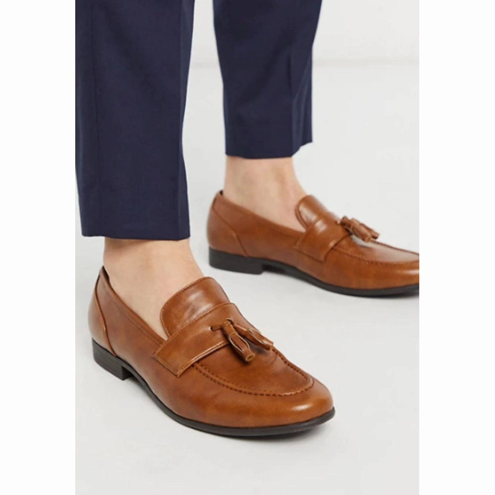 Asos- Loafers In Tan Faux Leather With Tassel Sneakers Loafers