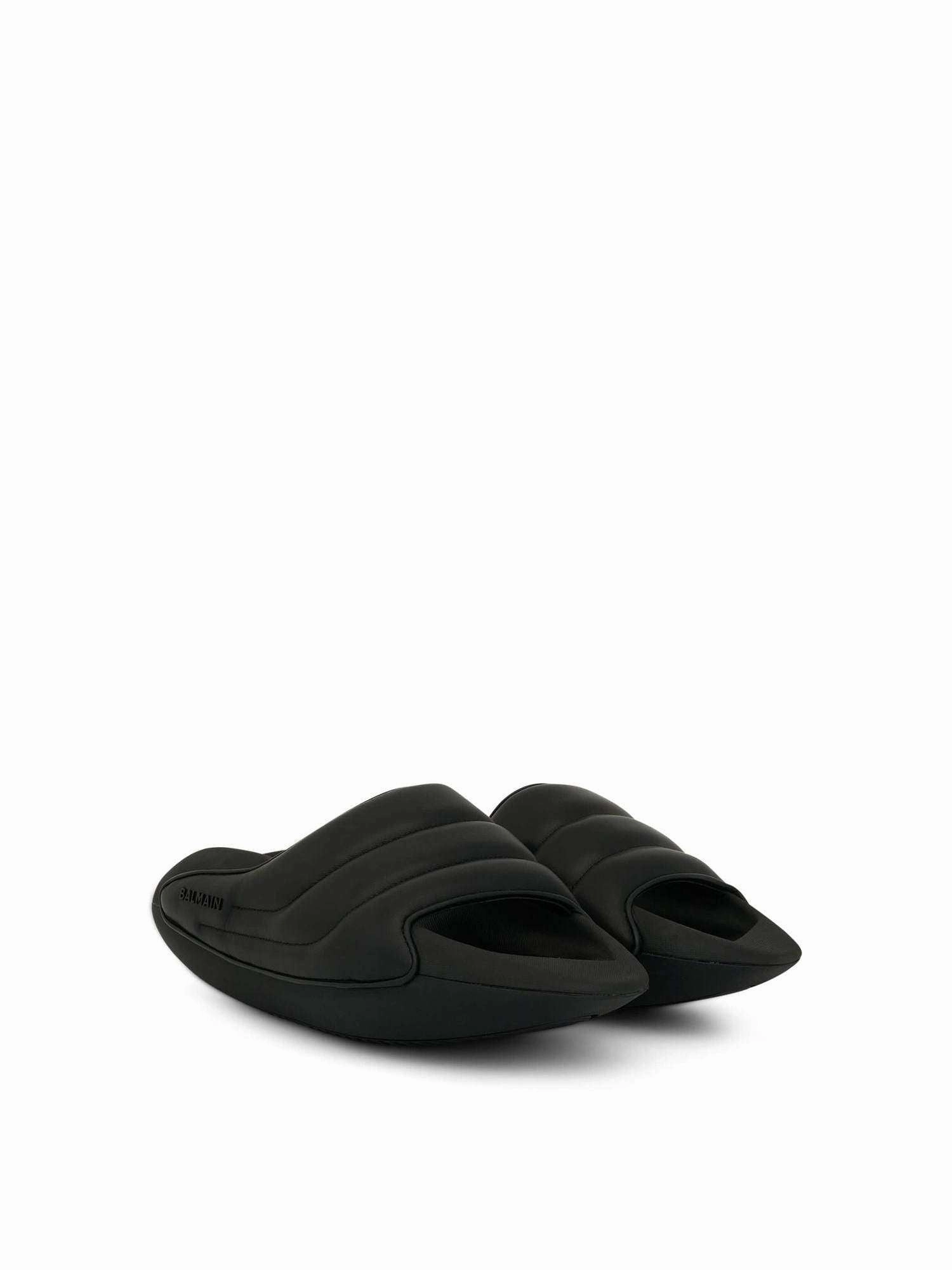 Antigua Y Barbuda B-It Quilted Lambskin Sliders in Black