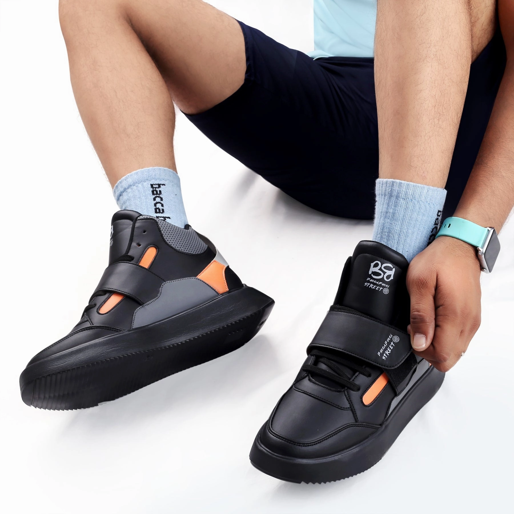 Bacca Bucci Streetology Silver Sneakers Membership