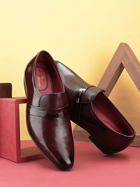 Pelle Albero Cherry Leather Slip on Cuban Heel Formal Shoes For Men Sandals That Are Good For Walking