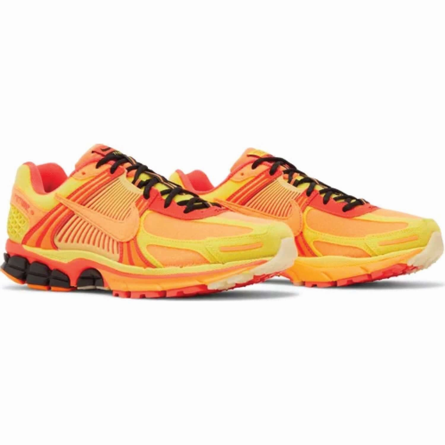 Air Zoom Vomero 5 'Doernbecher 2023' Throwback Asics Shoes