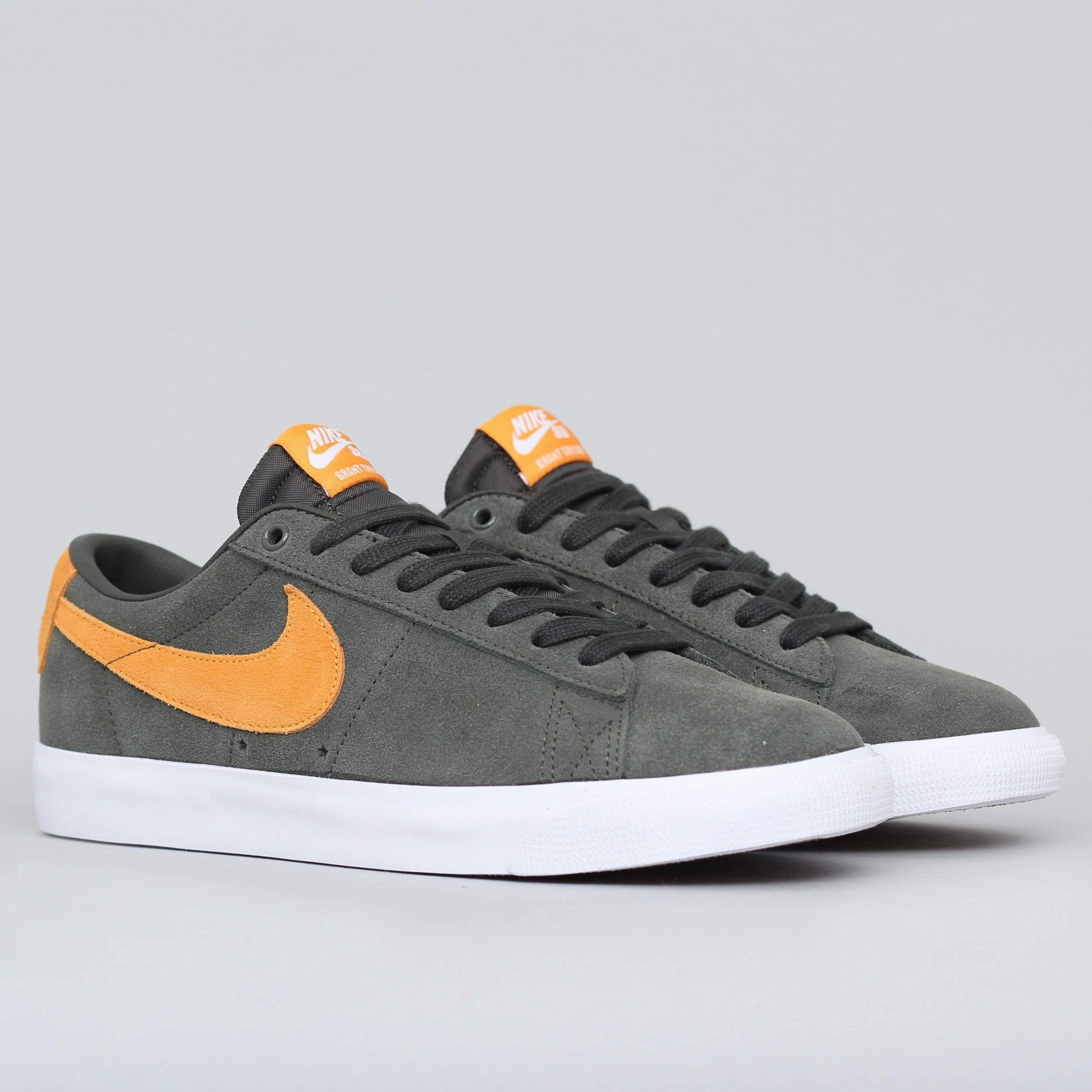 Nike SB Blazer Low GT Shoes Sequoia / Kumquat Asics Holiday Shoes