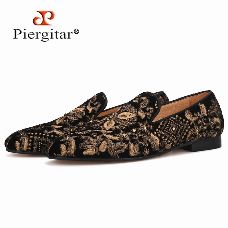 Handmade Men Loafers With Full Gold Embroidery Slip-on Fashion party and wedding men dress shoes smoking slippers Geta Slippers