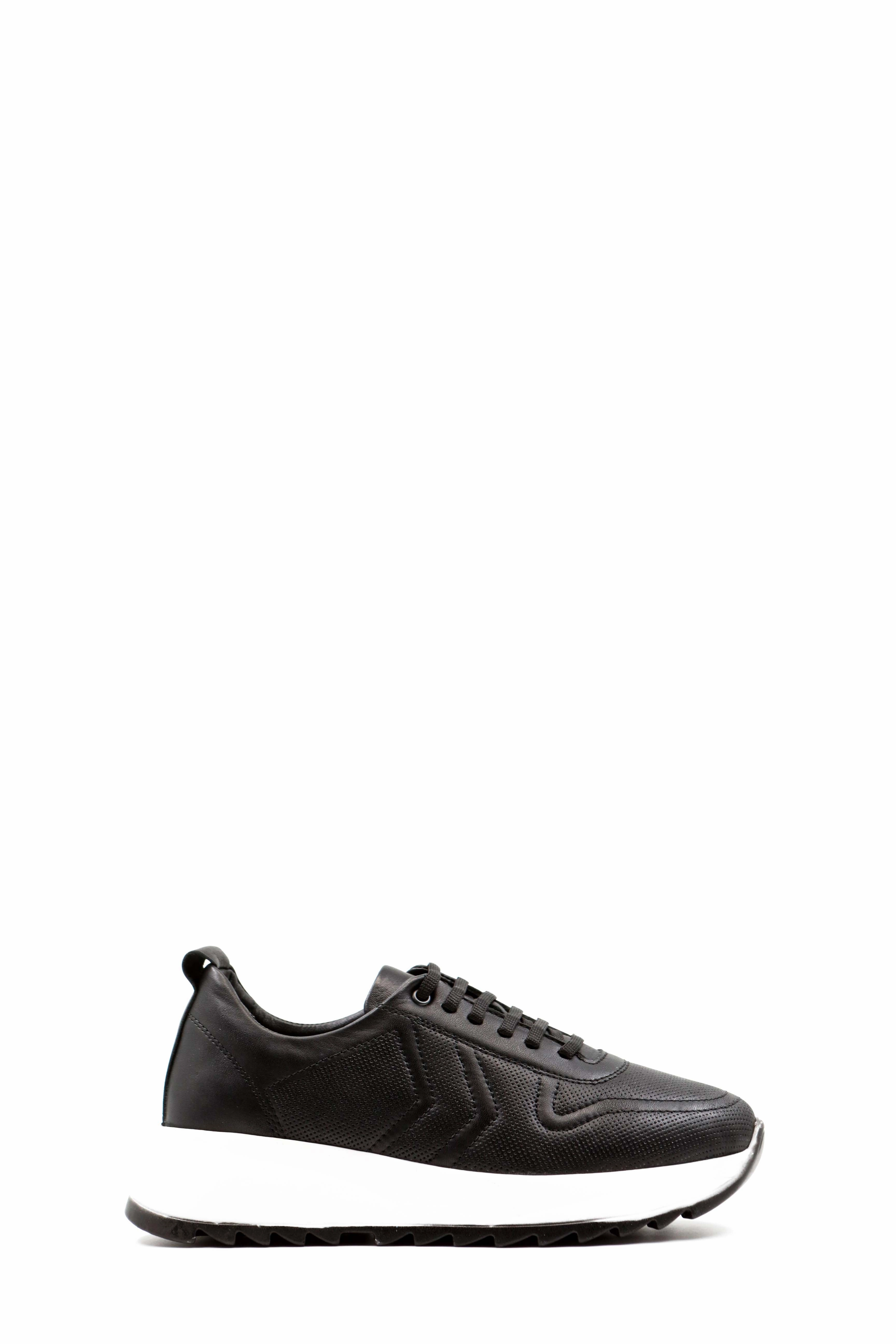 FST Genuine Leather Women's Casual Shoes 881ZA4021 Black - Franklin 1461 Ii Tumbled Nubuck Leather Platform Casual Shoes