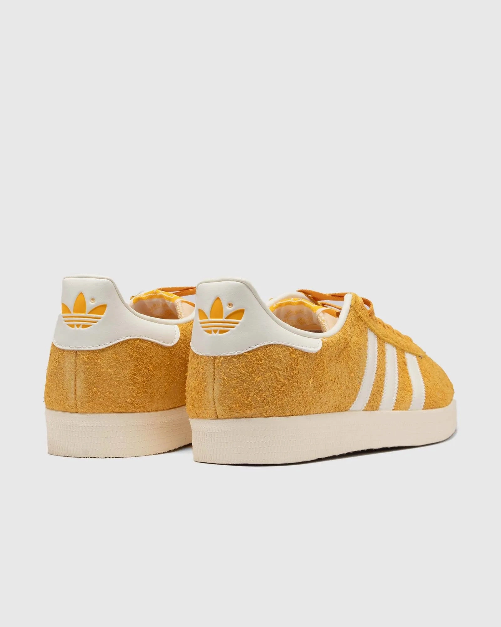 Adidas Road Shoes Adidas - Men Gazelle Preloved Yellow / Off White / Cream White IF9654