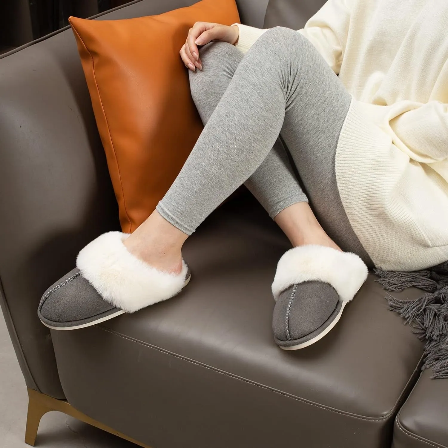 Women'S Slippers Fuzzy Warm Comfy Faux Fur Slip-On Fluffy Bedroom House Shoes Memory Foam Suede Cozy Plush Breathable Anti-Slip Indoor & Outdoor Winter Marshmallow Slippers