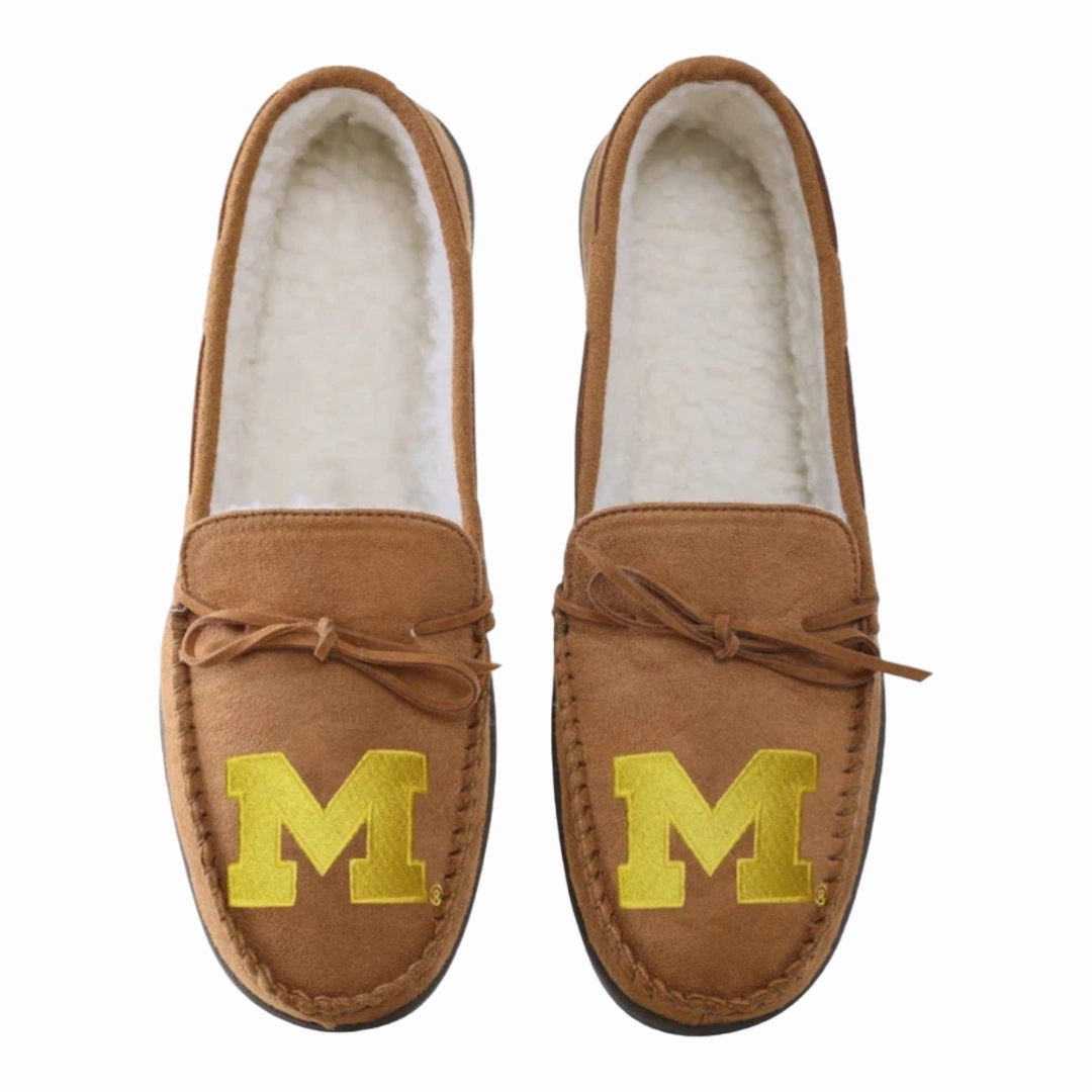 Hedwig Slippers New *Michigan Wolverines Moccasin Slippers (Size: Men 11/12 or Large)