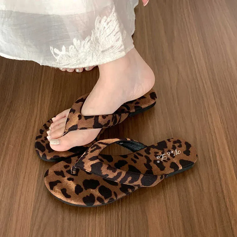 DAIIIBABYYY  -  2024 Green Luxury Velvet Women Slippers Flip Flops Brand Design Velour Slippers Ladies Fashion Flat Thong Sandals Summer Shoes Knee High Slippers