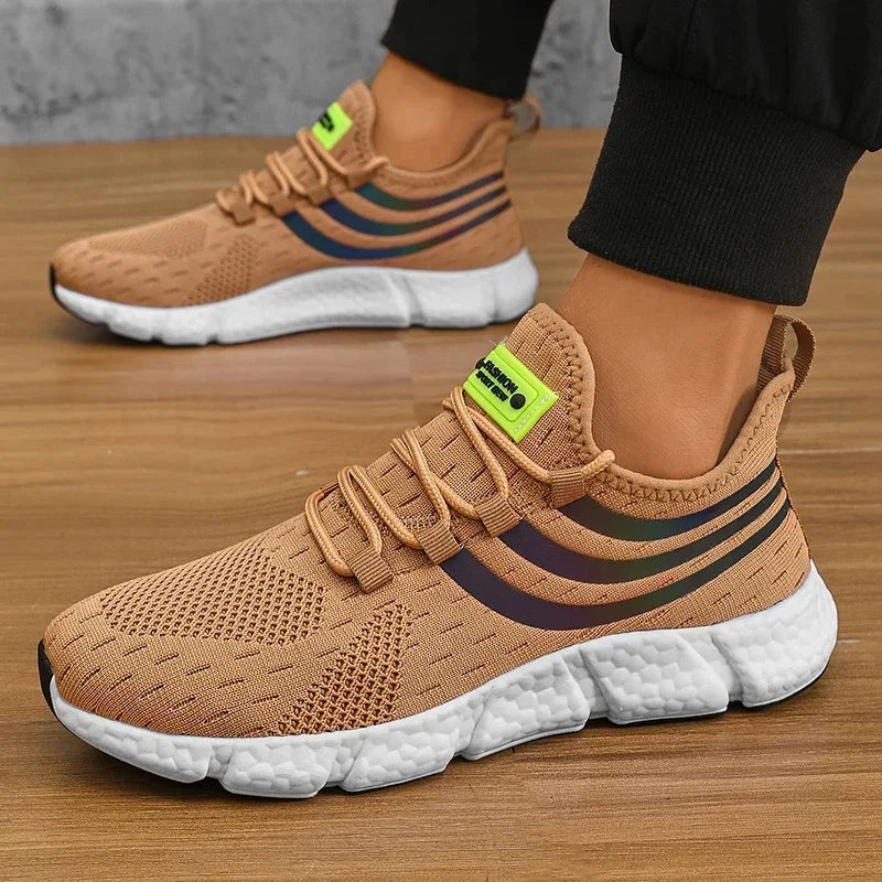 Chinese Laundry Flat Shoes Men Shoes Breathable Classic Running Sneakers for Man Outdoor Light Comfortable Mesh Shoes Slip on Walking Shoes Tenis Masculino