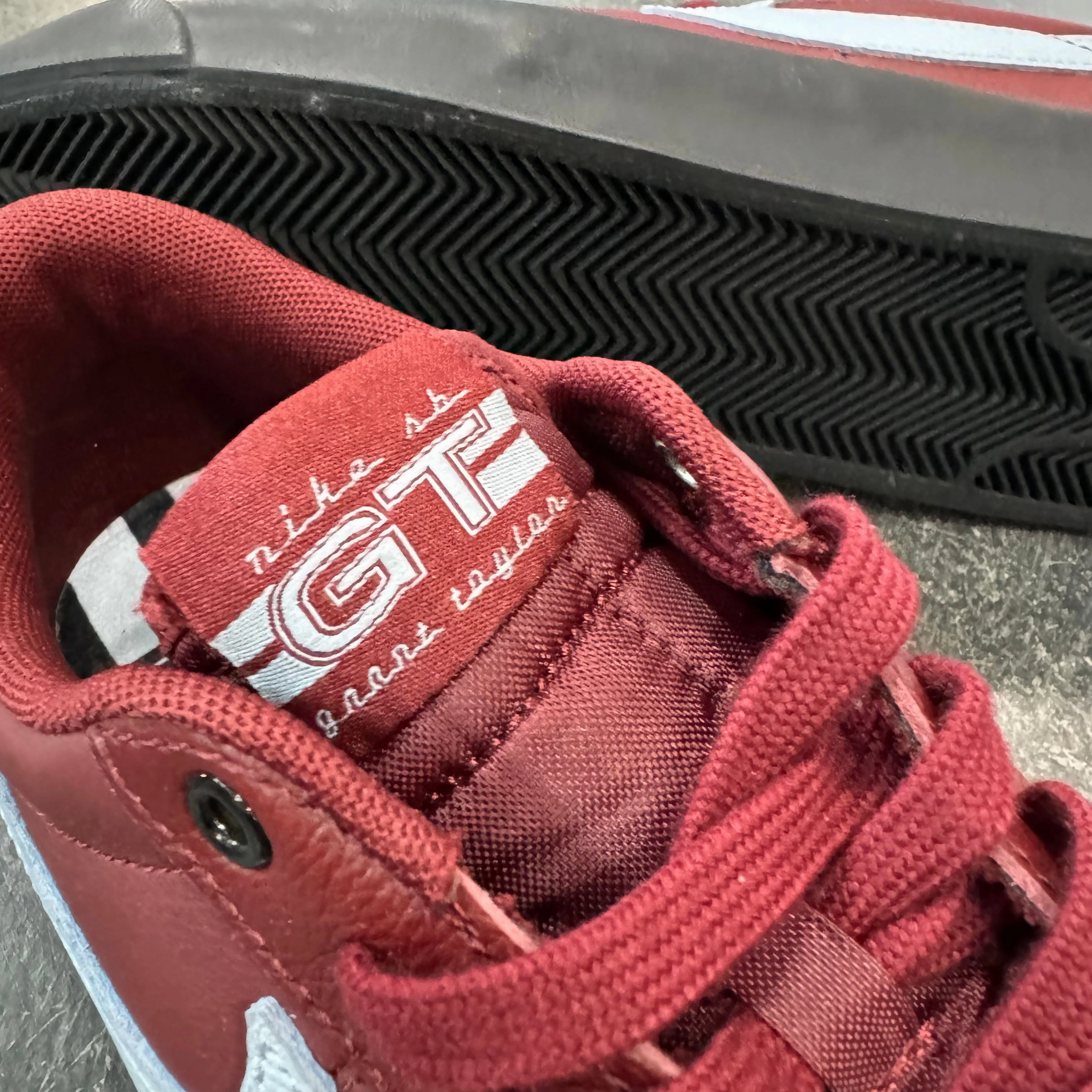 Asics Running Shoes 7.5 Nike SB Blazer Low GT Dark Team Red/Armory Blue SALE