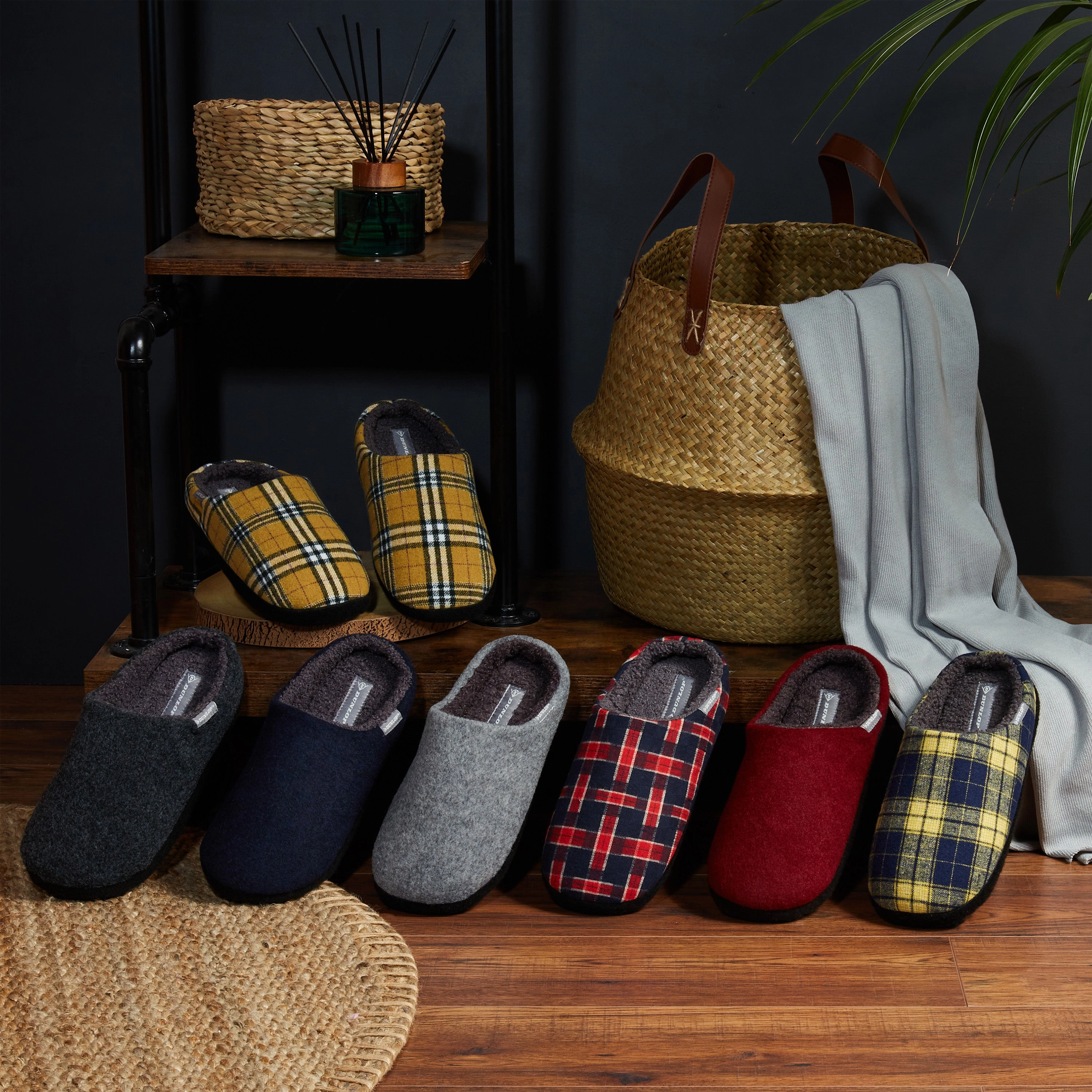 Dunlop Mens,Comfy Memory Foam Slippers,Warm Faux Sheepskin Anti Slip House Shoes Bobs Memory Foam Slippers