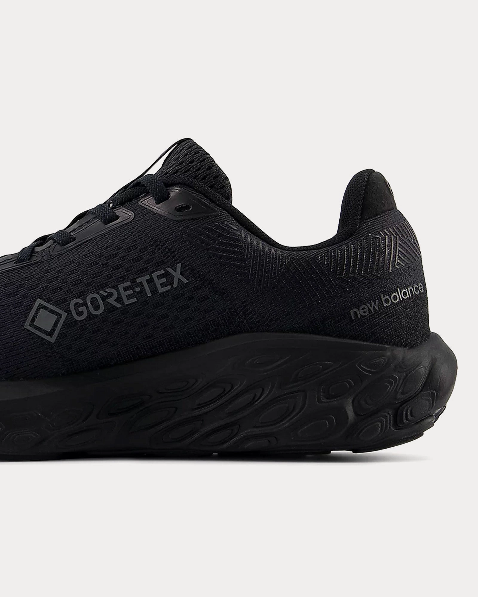 New Balance 410 V8 Trail Running Women's Running Shoes Fresh Foam X 880v14 Gore-Tex Black / Phantom / Magnet Running Shoes