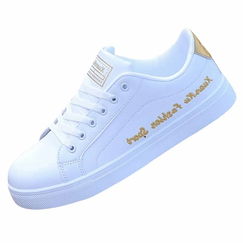 Lightweight Flat Shoes 2022 Autumn Men Casual Shoes Winter Men's Board Shoes Light Sports Shoes Men Tennis Sneaker Soft White Shoes Male Flat Shoes