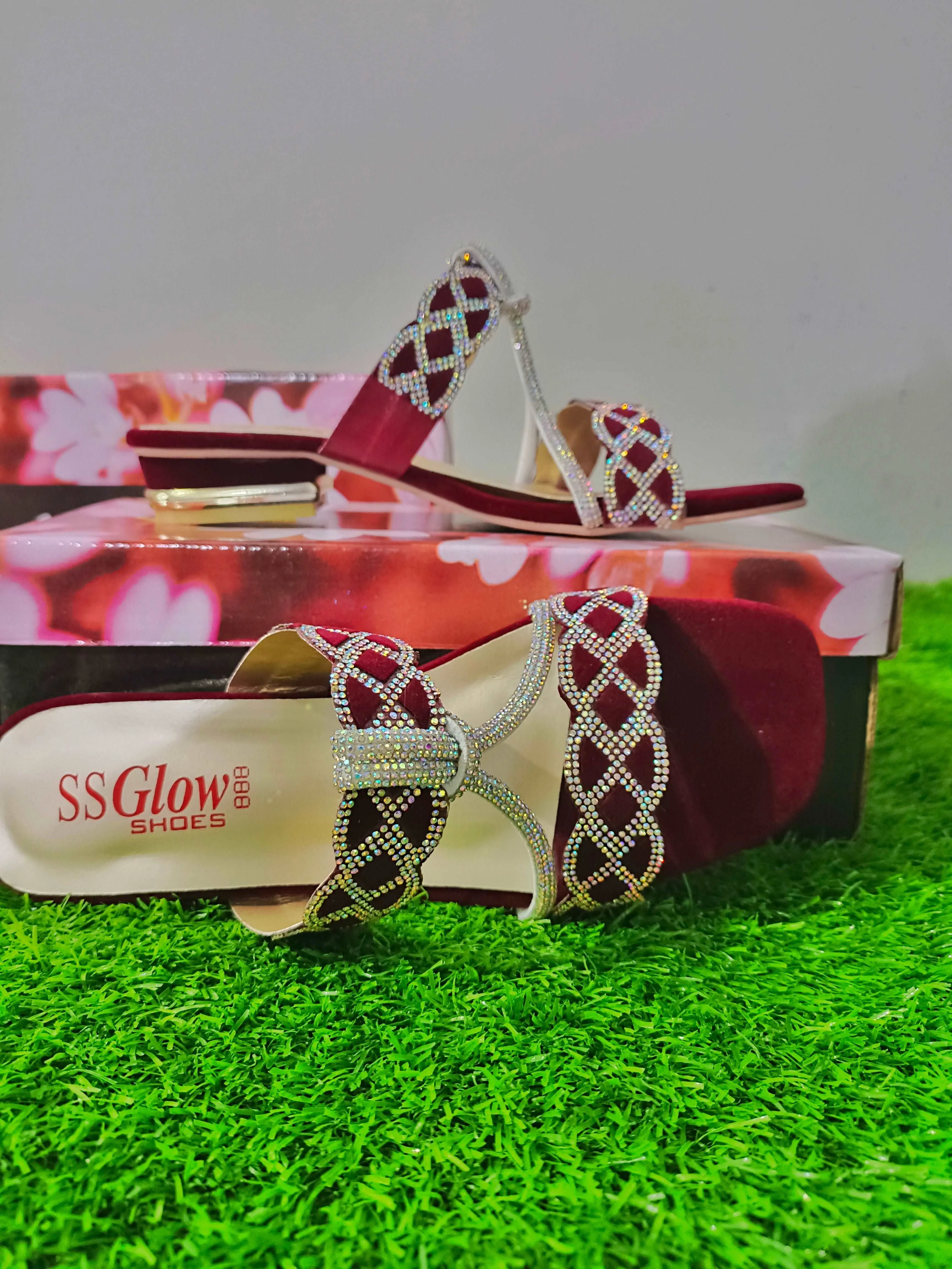 Secret Treasure Slippers Elegant Maroon Ladies Sandals - Glow Shoes
