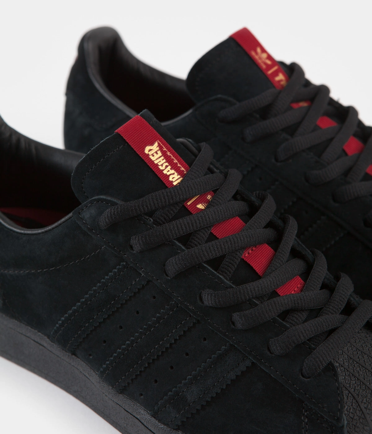Adidas Dropset 3 Strength Training Shoes Adidas x Thrasher Superstar Adv Shoes - Core Black / Scarlet / Gold Metallic