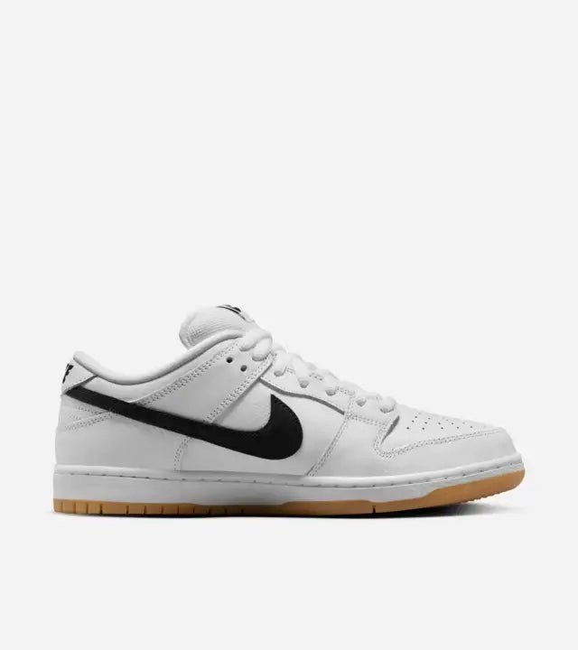 Nike SB Dunk Low Sneakers - White and Gum Light Brown (*Excluded from the Free shipping offer*) Asics Noosa Tri 16 Limited Edition Running Shoes
