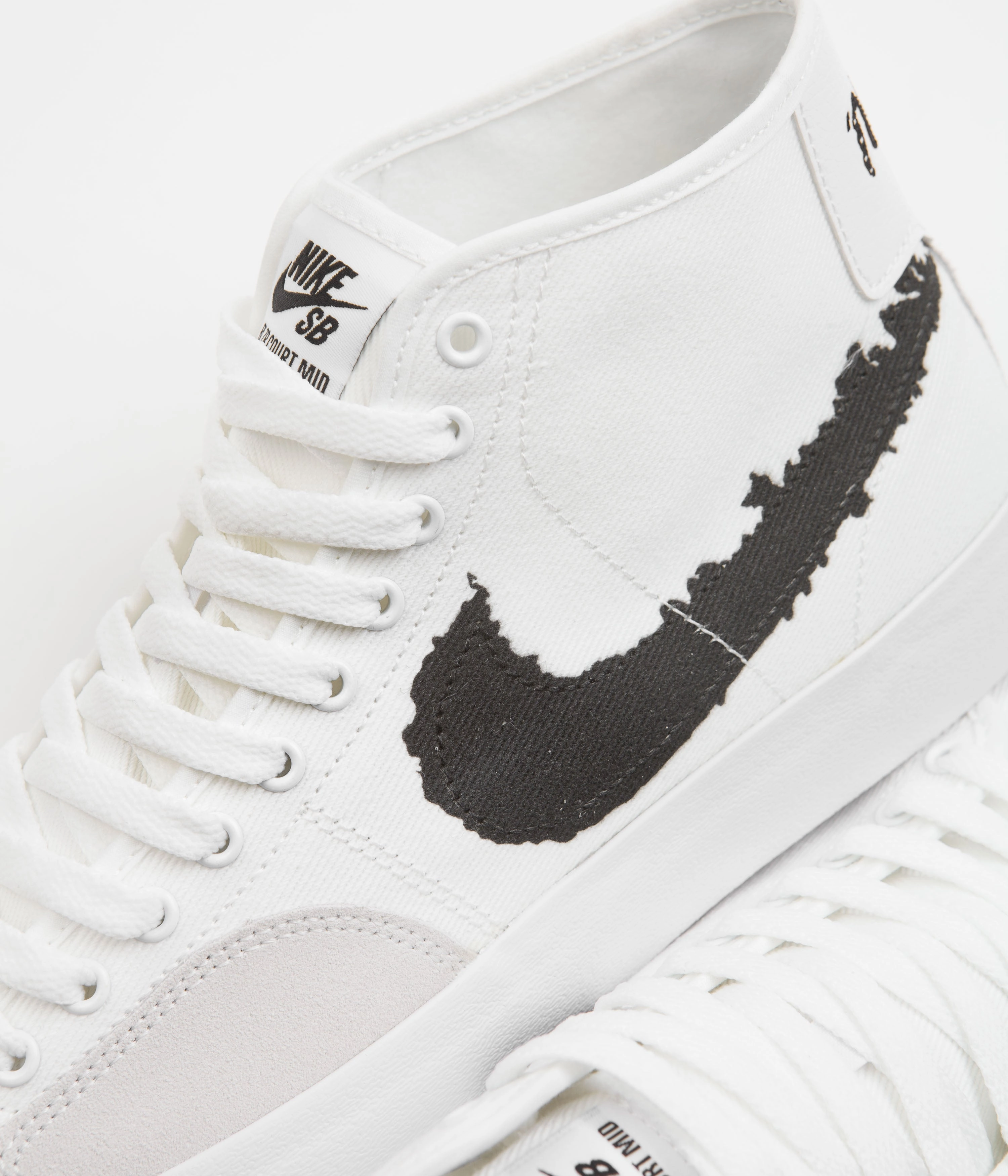 Nike SB Blazer Court Mid Premium Shoes - White / Black - White Asics Gt-2000 6 Running Shoe