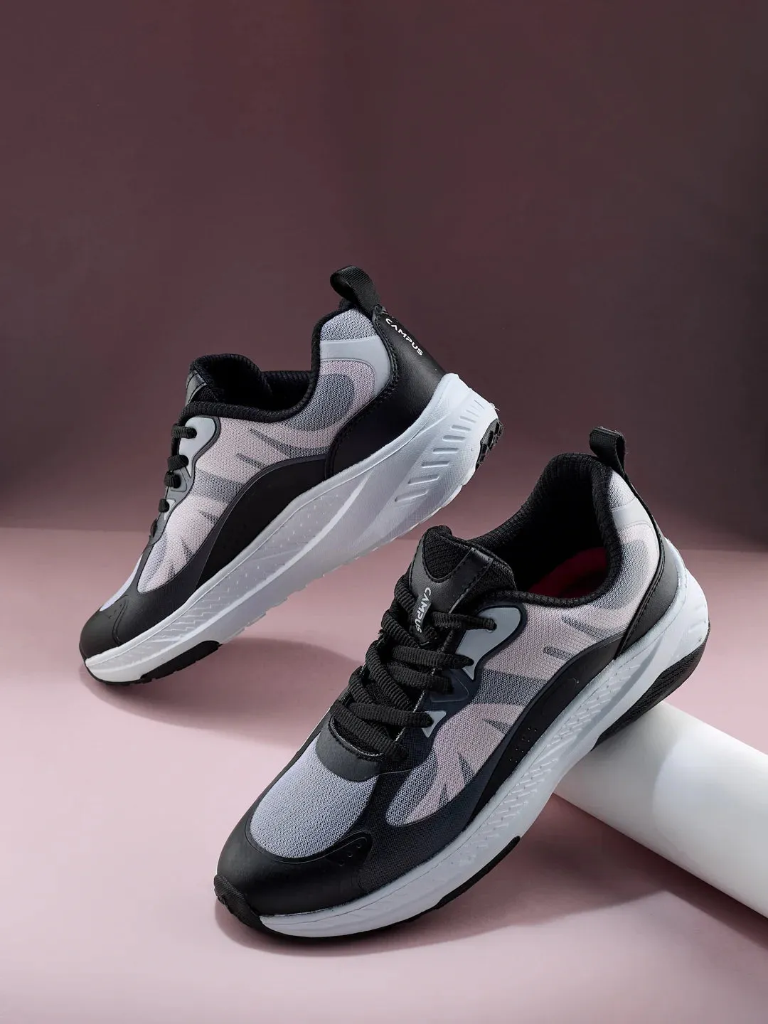 FABLE Black Women's Running Shoes Road Running Vs Trail Running Shoes