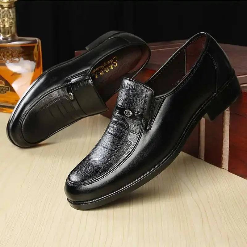 Men's Dress Shoes New Brand Men Business Leather Formal Flat Shoes for Work Office Men Round Shoe Breathable Party Wedding Shoes Cute Flat Shoes