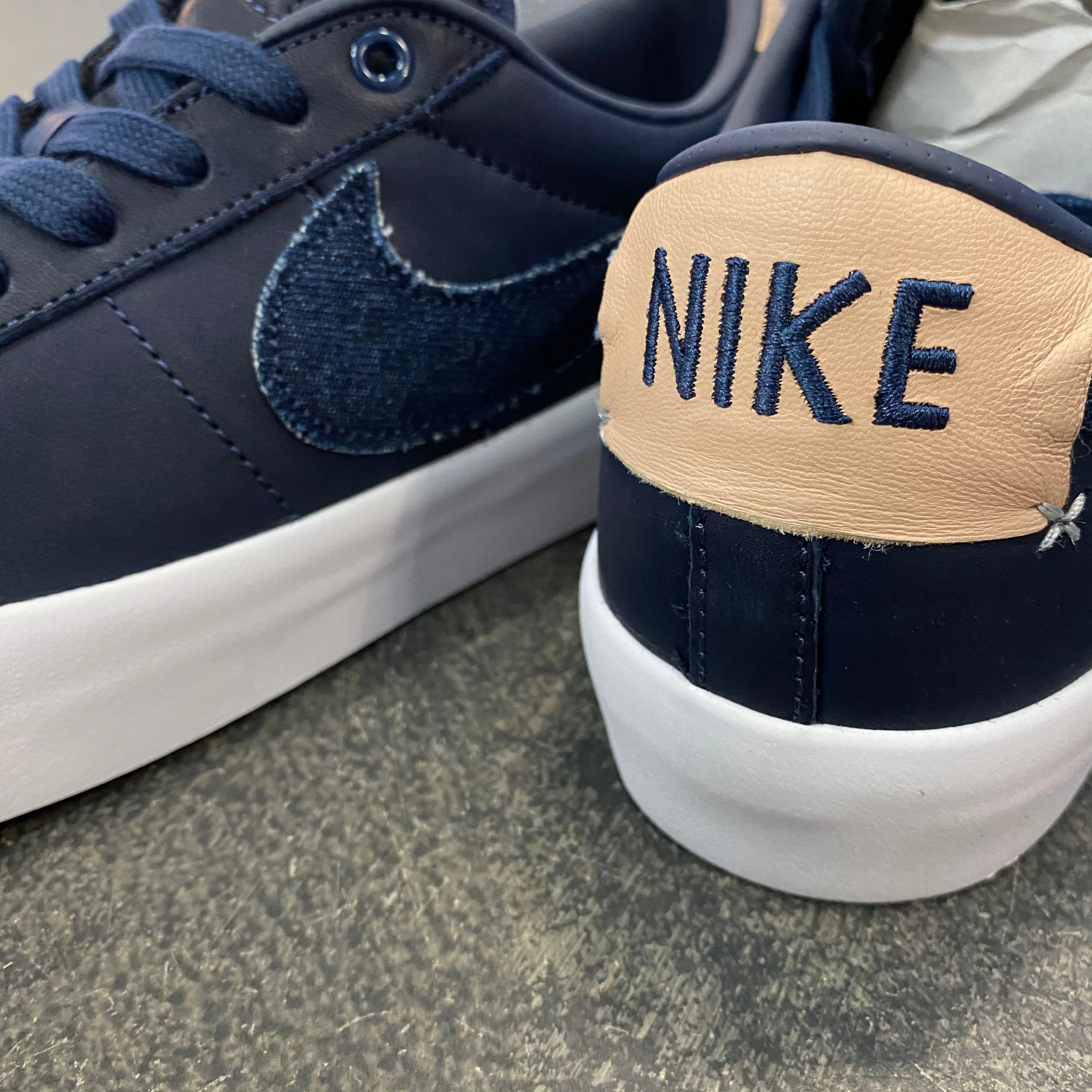 Asics Snapdown Wrestling Shoe Nike SB Blazer Low GT PRM Midnight Navy SALE