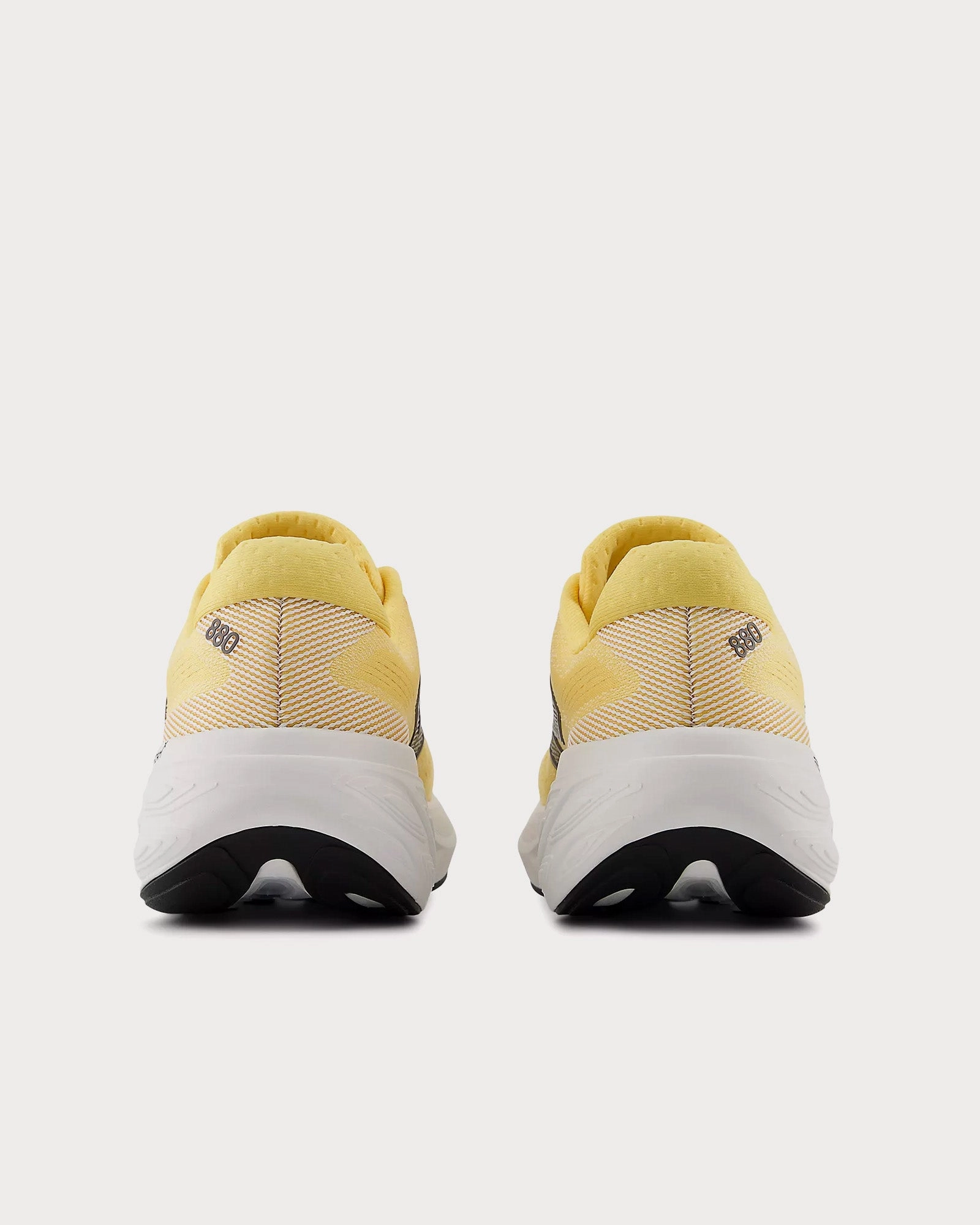 New Balance Mint Fresh Foam X 880v15 Clementine / Calcium / Black Running Shoes