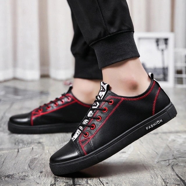 Men's Casual Skateboarding Shoes White Shoes Outdoors Leisure Sneakers Breathable Walking Shoes Flat Shoes Chaussure Homme Wrap Around Flat Shoes