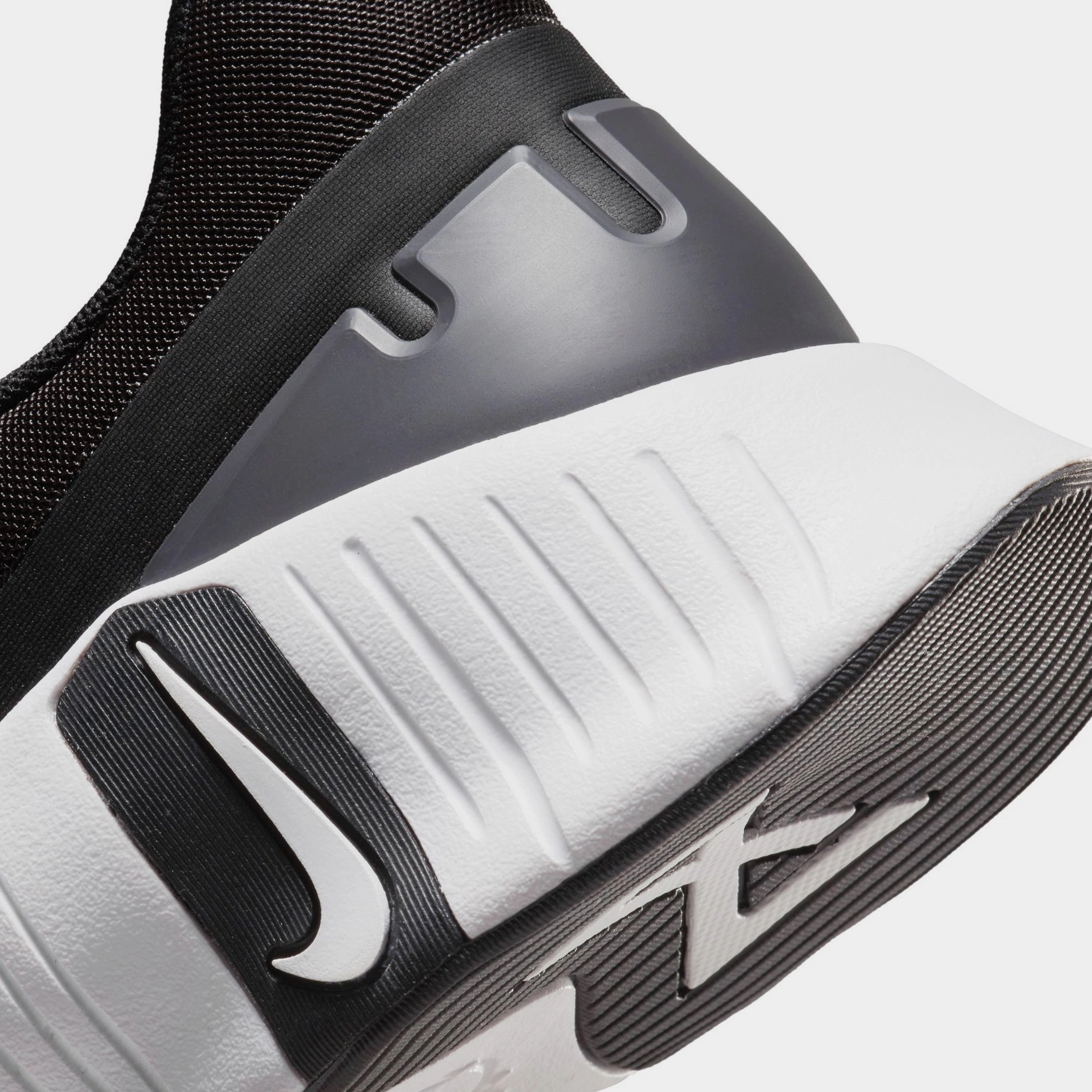 Free Metcon 5 Womens Running Shoes (Black/Anthracite/White) Asics Trail Running Shoes Gore Tex