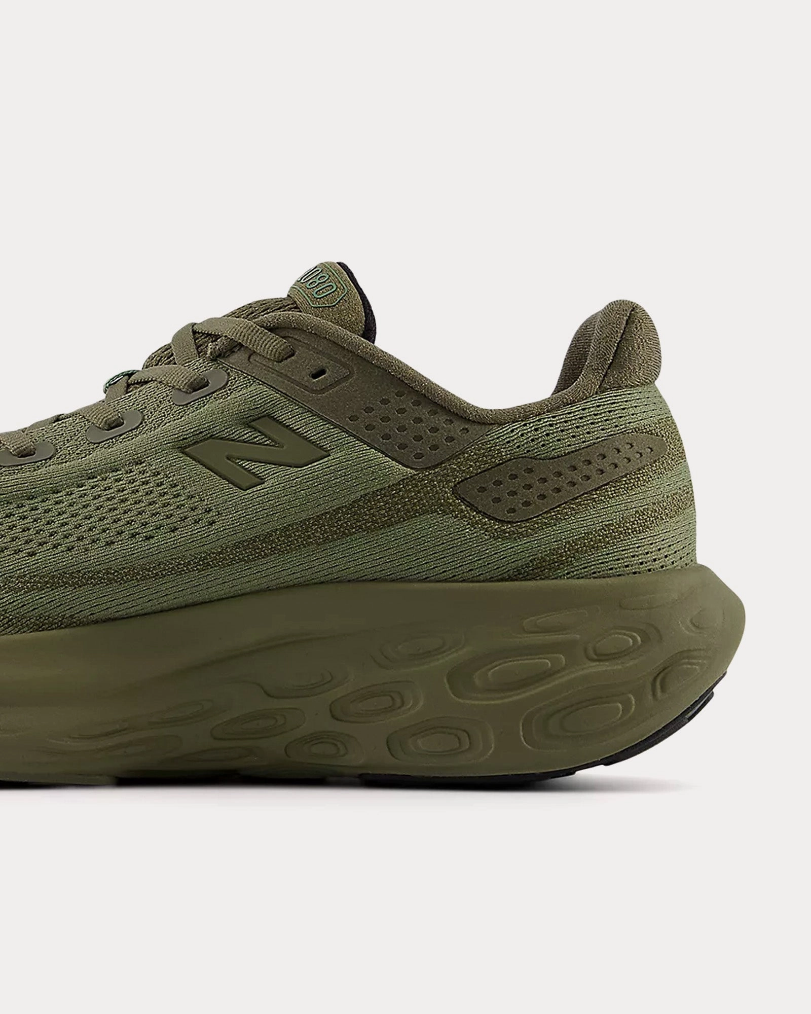 Fresh Foam X 1080 Utility Dark Camo / Dark Olivine Running Shoes New Balance White Grey