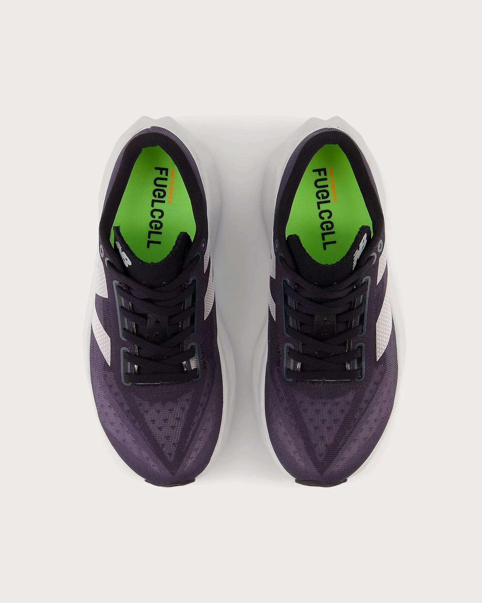 New Balance Moccasin FuelCell Rebel v4 Graphite / Black / Quartz Grey Running Shoes