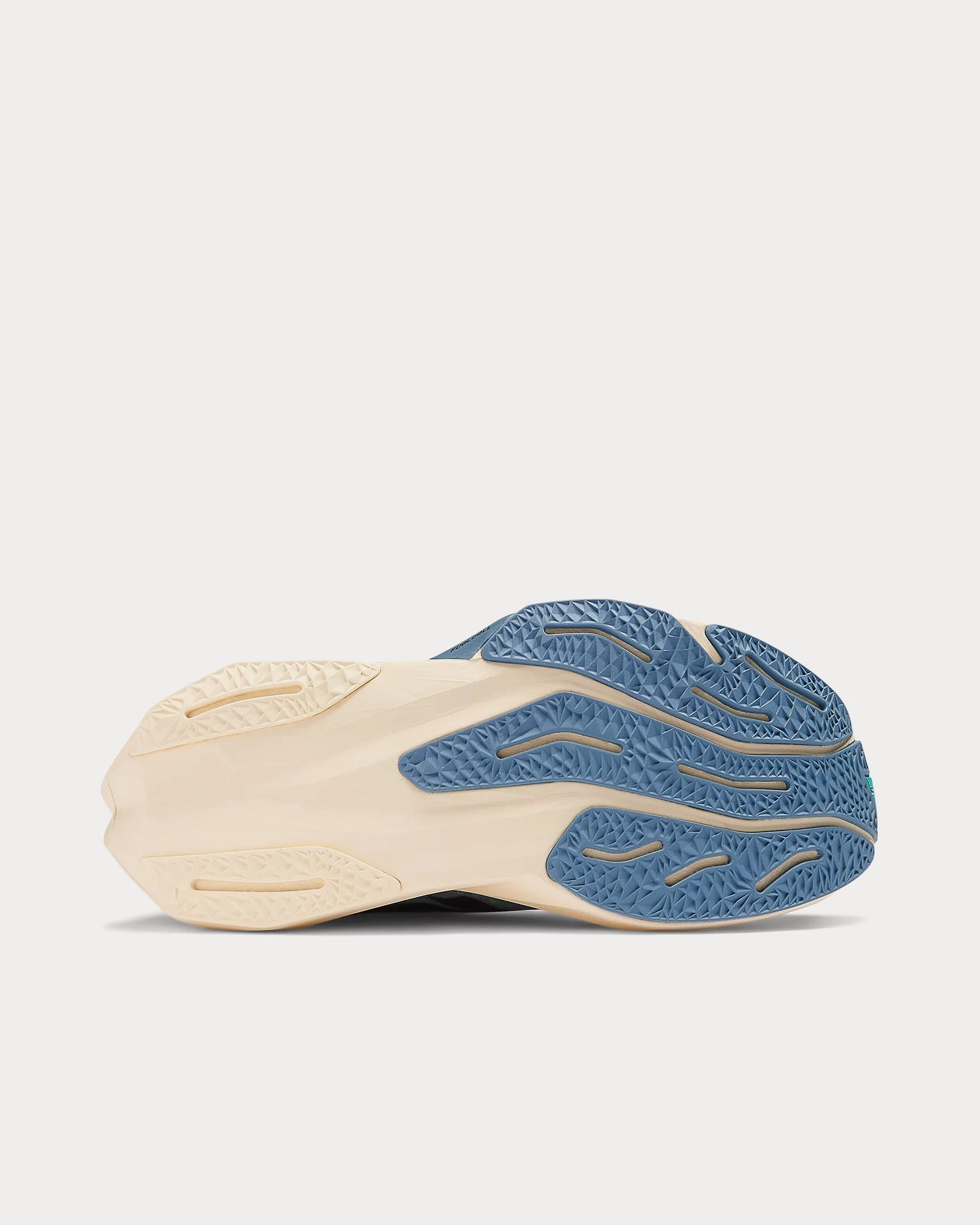 New Balance Fresh Foam 880 V15 FuelCell Rebel v4 Heron Blue / Chrome Blue / Black Running Shoes