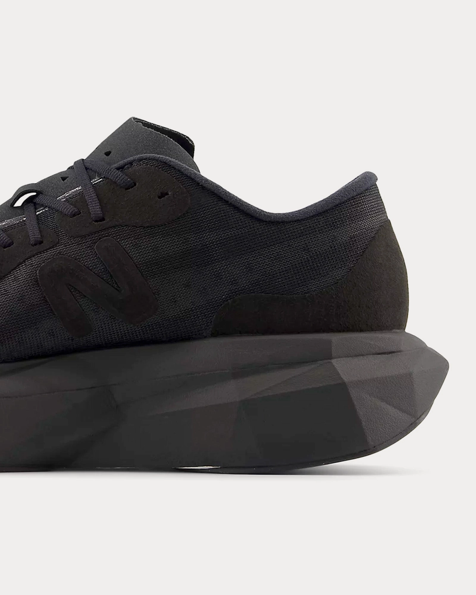 FuelCell SuperComp Elite v4 Black / White Running Shoes New Balance 515 V3 Womens