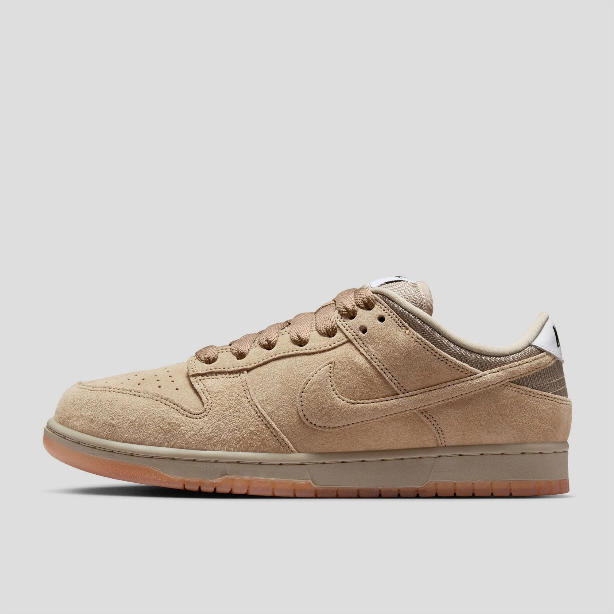 Nike SB Dunk Low Pro B Skate Shoes Parachute Beige / Parachute Beige Asics Trendy Shoes