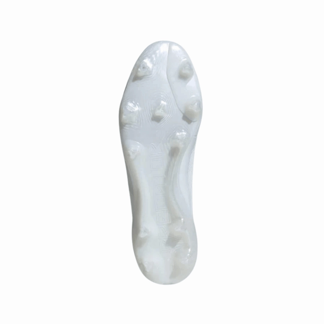 Adidas  - Predator 24 Elite Laceless Fg  - Cloud White/ Silver Metallic/ Cloud White Adidas Shoes Calabasas