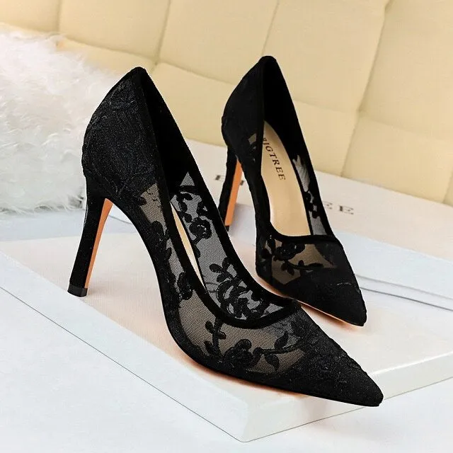 New High Heel Shoes Elegant Embroidery Women Pumps Fashion Women Shoes Rabbit Slippers