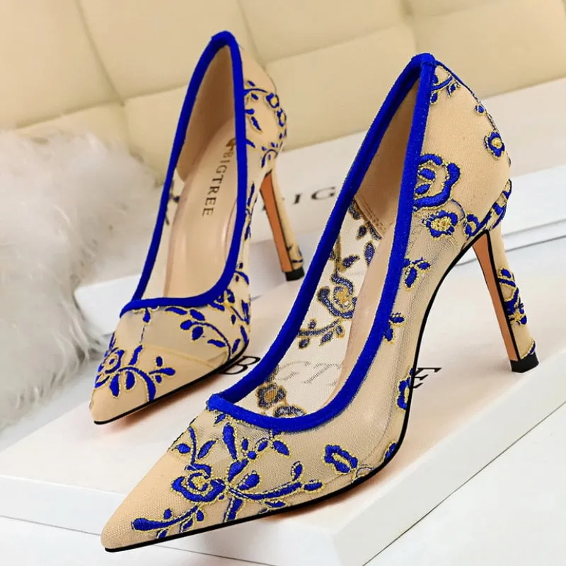 New High Heel Shoes Elegant Embroidery Women Pumps Fashion Women Shoes Best Recovery Slippers