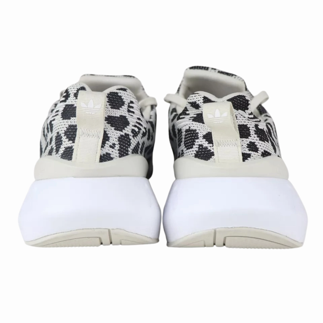 Adidas Shoes Vl Court Adidas - Kid's Swift Run 22 J 'Polka Dot' - Talc / Cloud White / Core Black