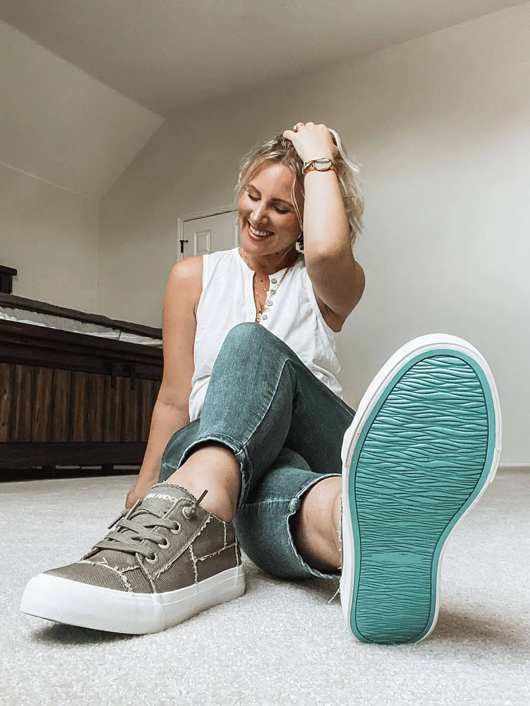 Planet Fitness Sneakers JENN ARDOR Women Casual Low-Top Sneakers