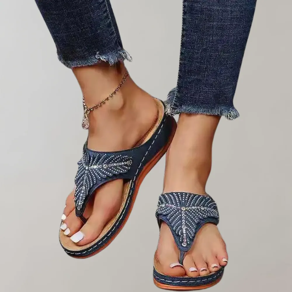 Gnaw On This Rat Slippers Kastanje - Comfortabele en stijlvolle damesslippers